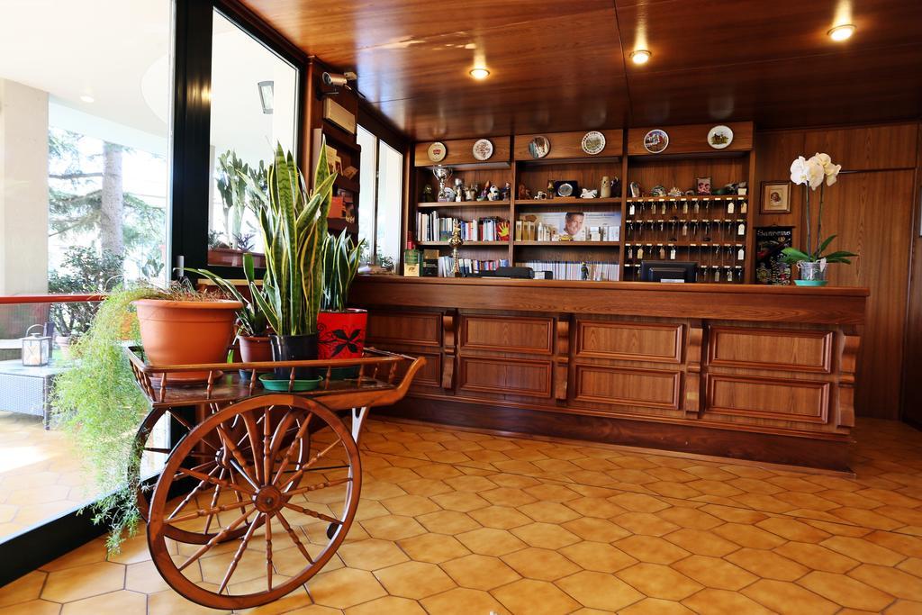 Hotel Astoria Tabiano Terme Luaran gambar
