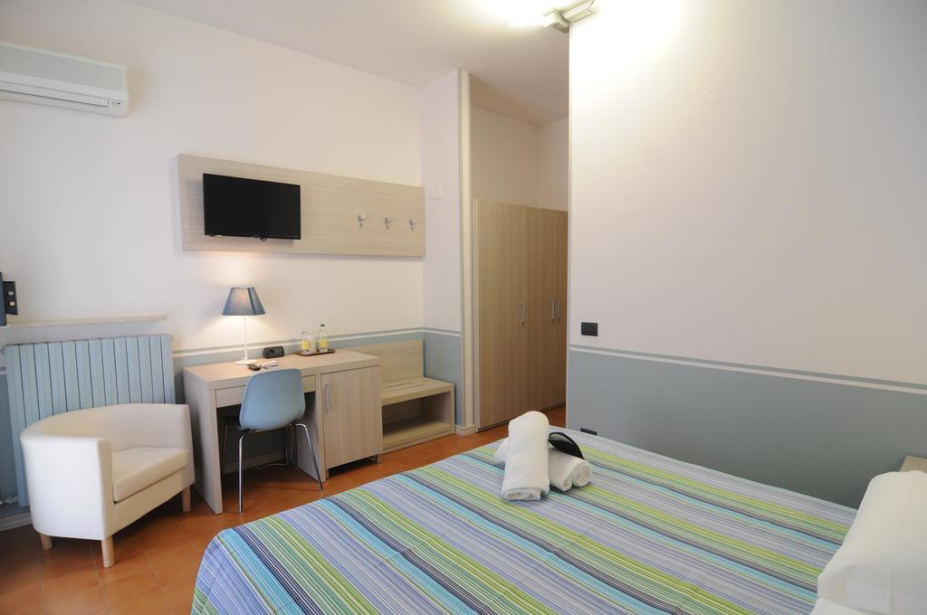 Hotel Astoria Tabiano Terme Luaran gambar