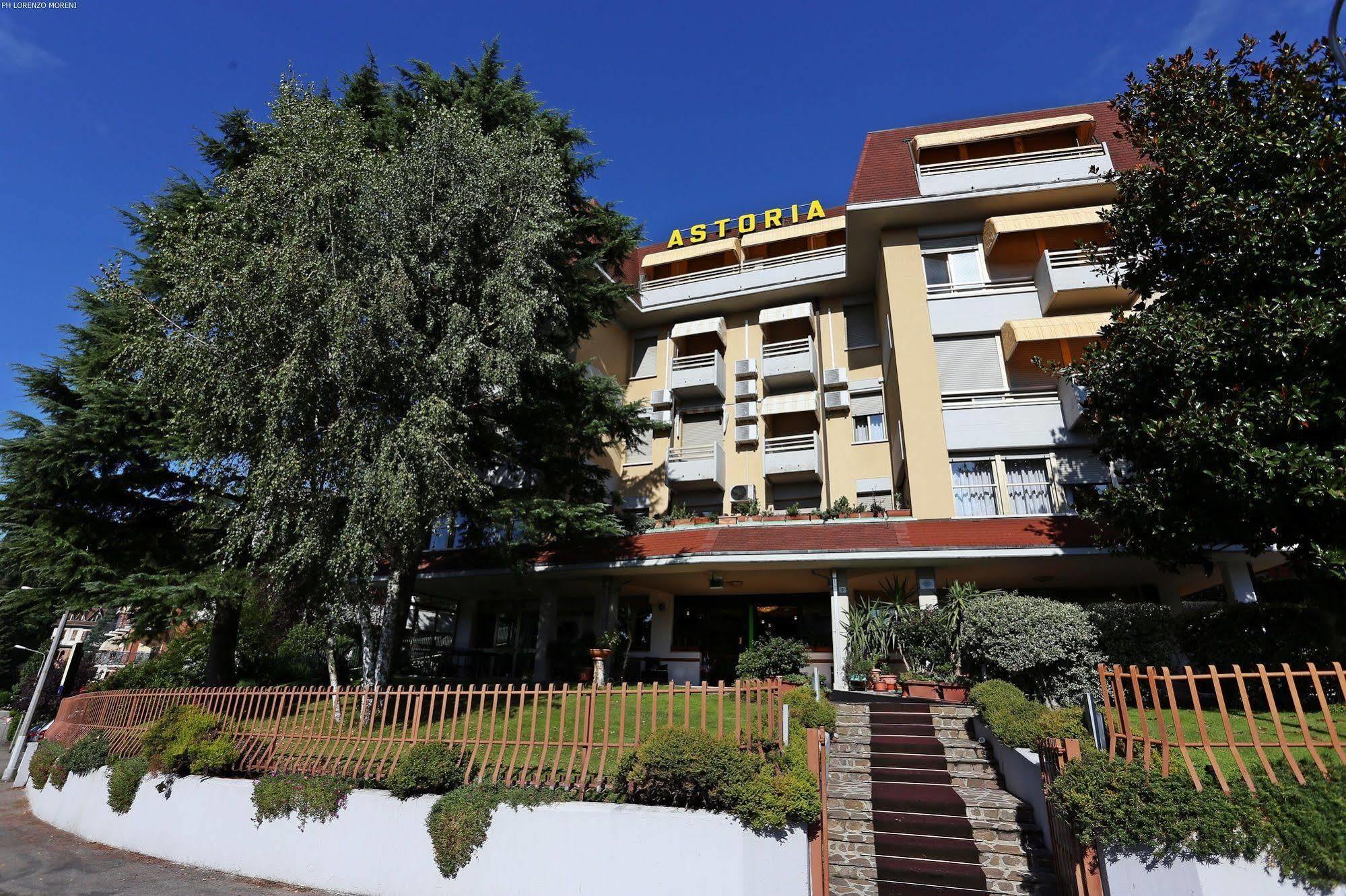 Hotel Astoria Tabiano Terme Luaran gambar