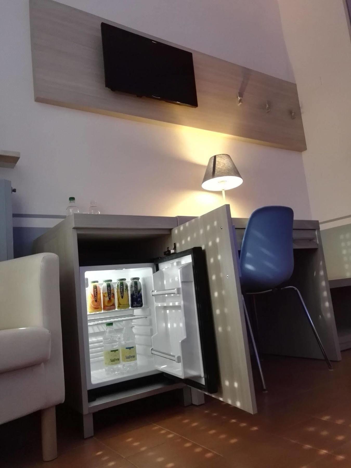 Hotel Astoria Tabiano Terme Luaran gambar