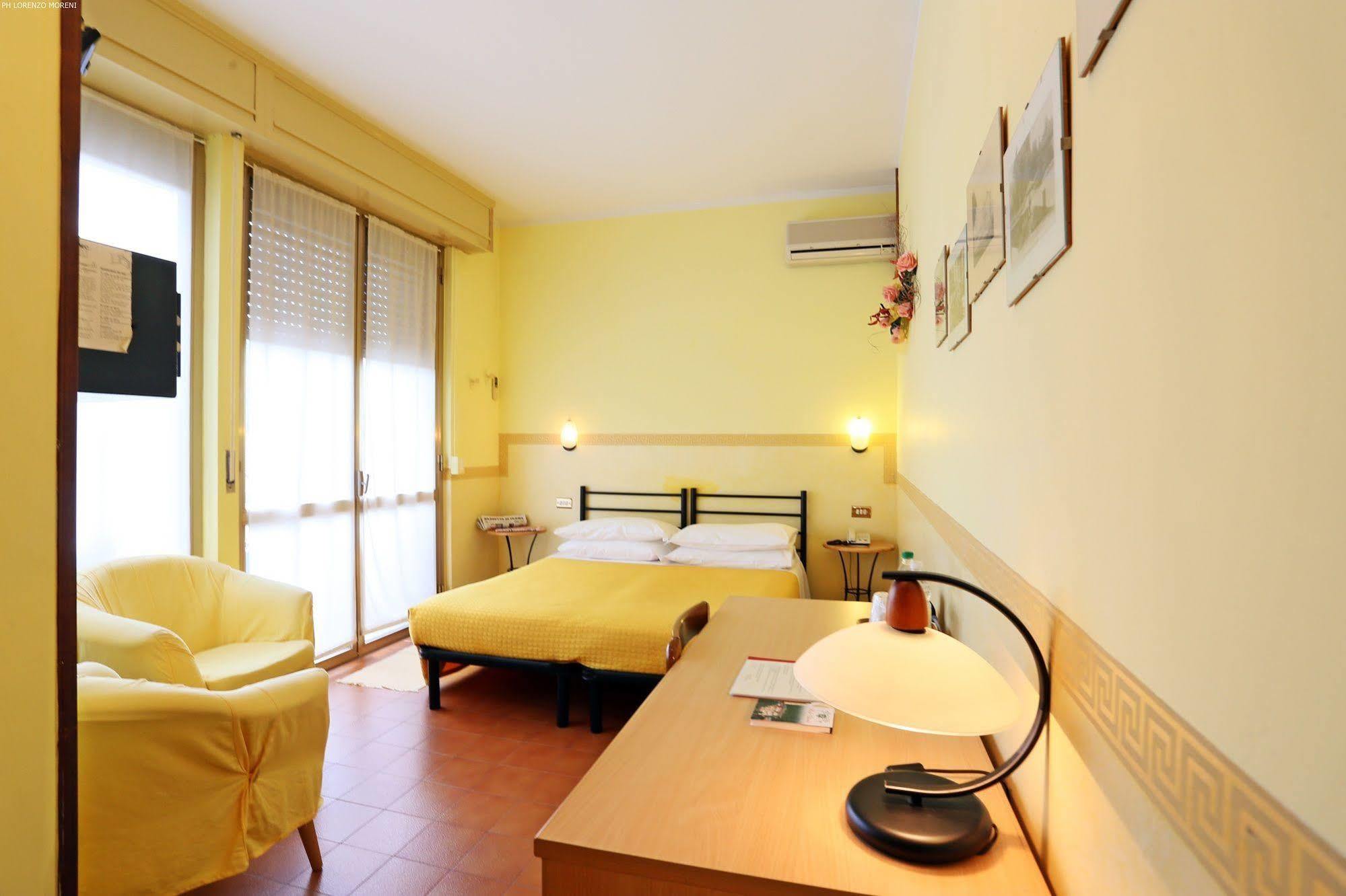 Hotel Astoria Tabiano Terme Luaran gambar